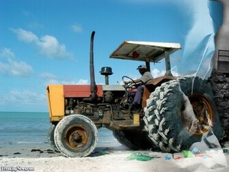 Tractor Wallpaper Pictures