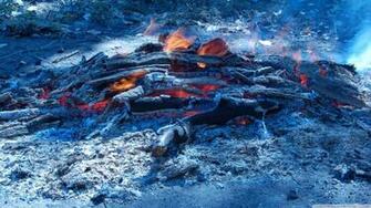 Campfire Wallpaper