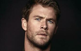 Fondos De Chris Hemsworth Wallpaper