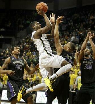 Oregon Ducks Basketball Uniforms
