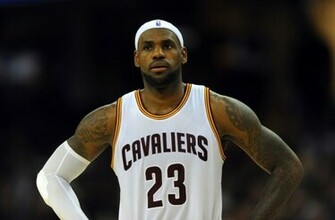 Cleveland Oh Usa Cavaliers Forward Lebron James