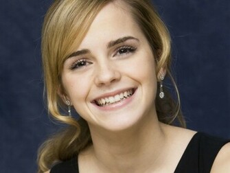 Emma Watson Beautiful Smile High Quality Wallpaper HD