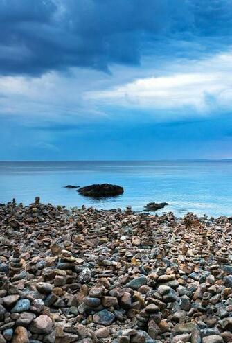 Ios7 Stoney Beach B Parallax HD iPhone iPad Wallpaper