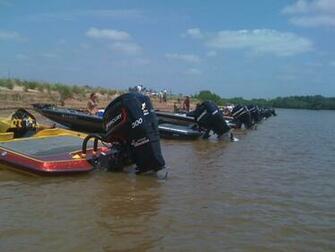 Bass Boat Wallpaper Ya Got To Love Fast Boats