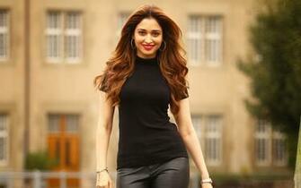 Tamanna Wallpaper Image For 2mtx