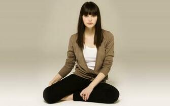 Felicity Rose Hadley Jones 5k Retina Ultra HD Wallpaper