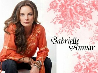 Gabrielle Anwar Burn Notice Wallpaper