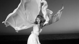 A Young Stevie Nicks HD Wallpaper Background Image