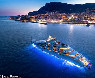 Dilbar Using Dynamic Position With Monaco In The Background Photo