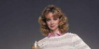 Shelley Long Net Worth Richest Celebrities Pictureicon