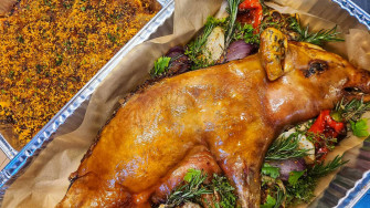 Lechon Background Wallpaper