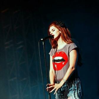 Lana Del Rey Singing Singers Wallpaper