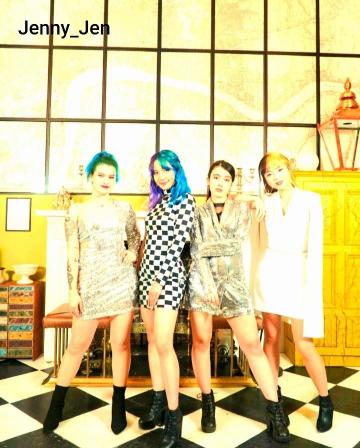 V Live