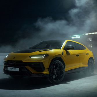 Lamborghini Urus Performante Molto Caldo Details