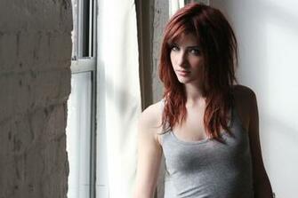Susan Coffey Wallpaper Photo