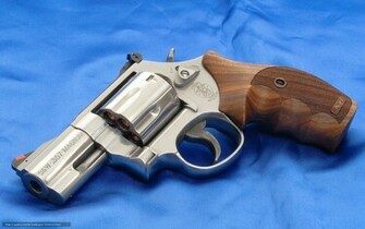 Wallpaper Revolver Weapon S Desktop