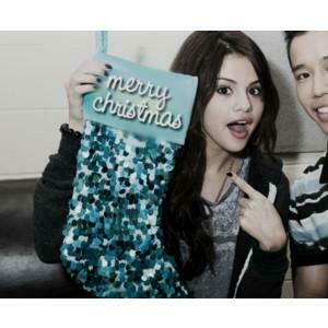 Psd Detail Selena Gomez Full Body Official Psds Auto
