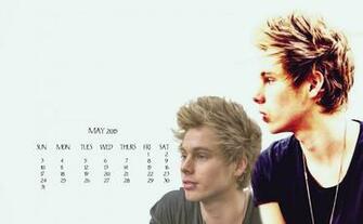 5sos Seconds Of Summer May Desktop Calendar