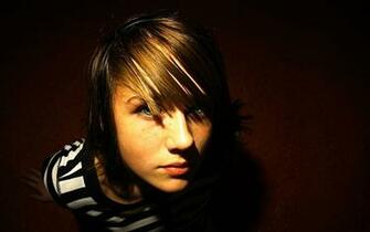 Women Emo Wallpaper