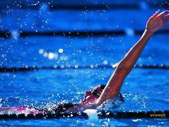 Swimming Cool Wallpaper