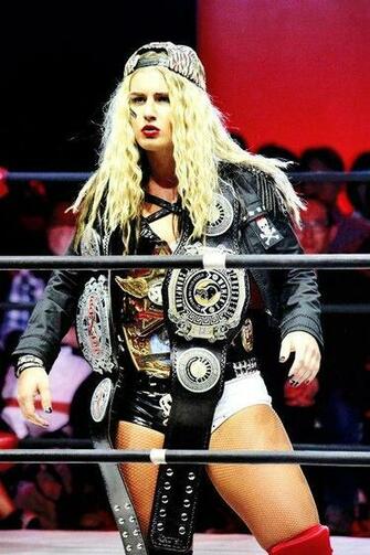 Best Toni Storm Image August Boxing