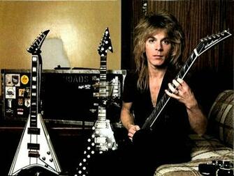 Randy Rhoads Ozzy Osbourne Heavy Metal Guitar Wallpaper