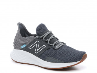 Sleek Design And Comfort In Every Step With New Balance Wallpaper