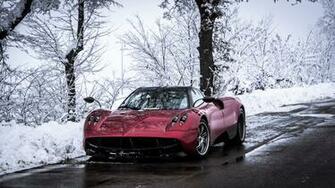 Pagani Huayra Wallpaper