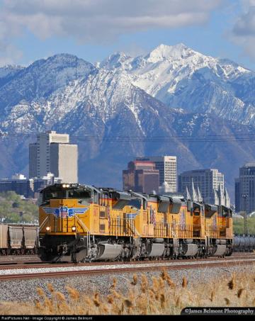 Railpictures Net Photo Up Union Pacific Emd Sd70ace At Salt