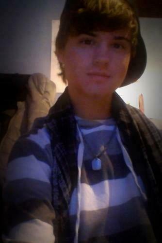 Justin Bieber Image Look Alike Wallpaper