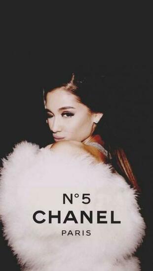 Wallpaper Ariana Grande Chanel E