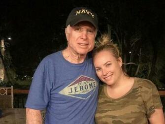 Sen John Mccain S Daughter Meghan Pens Moving Tribute To Father