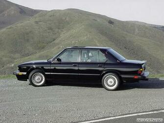 Bmw M5 E28 Picture Photo Gallery Carsbase