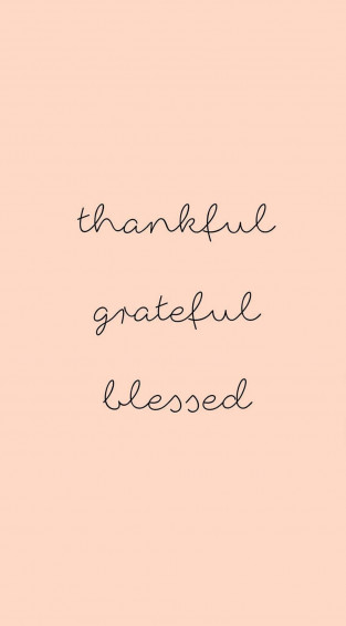 Embracing Gratitude Minimalistic Quote Wallpaper