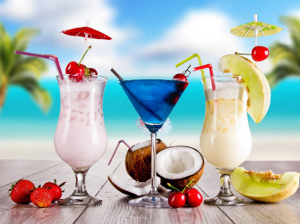 Tropical Drink Wallpaper