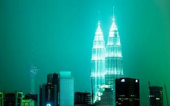 Petronas Towers Wallpaper HD Widescreen Desktop