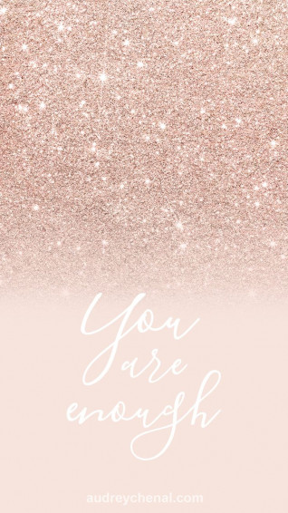 Modern Girly iPhone Wallpaper Background Gold