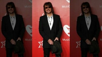 Richie Sambora Red Background Reuters Jpg