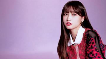 Twice Momo 4k Wallpaper Top Background