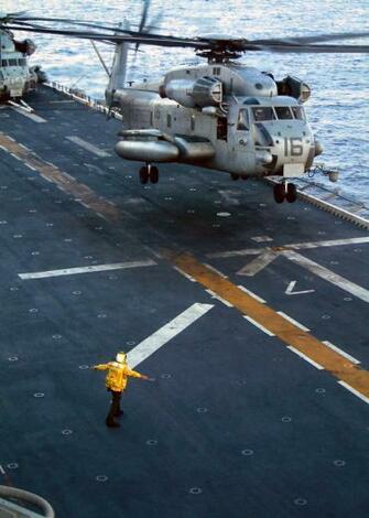 Description Us Navy N 2321d A Flight Deck Director Signals