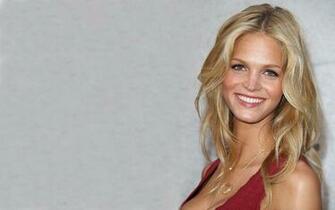Erin Heatherton Wallpaper