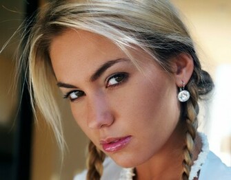 Women Veronika Fasterova Wallpaper