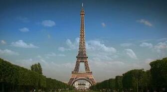 The Eiffel Tower In Paris Desktop Wallpaper