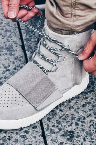 Wallpaper Adidas Yeezy Sneakers