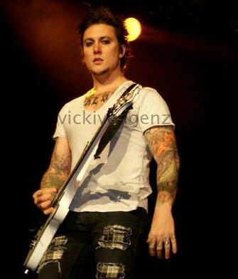 Synyster Gates Wallpaper