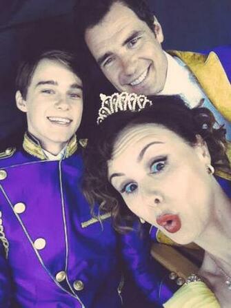 Disney Descendants Beast Belle And Ben X