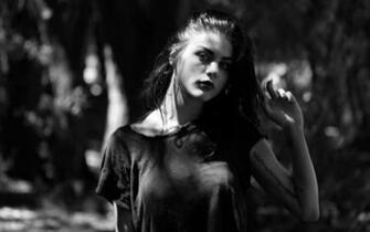 Frances Bean Cobain W Wallpaper