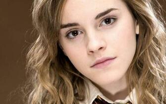 Face Of Emma Watson English Actress HD Photo Famous Wallpaper
