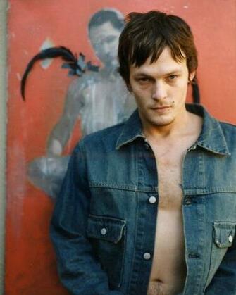Full Norman Reedus Helena Christensen Photo Background Wallpaper