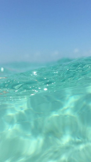 Ocean Wave Blue Sky Cute iPhone Wallpaper Background